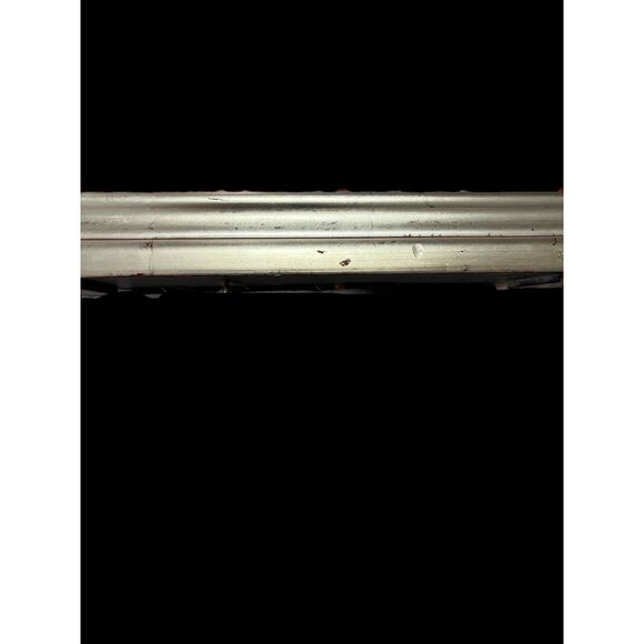 Framed Floral Oil Painting on Canvas – Heavy Silver Beaded Frame - Picture 6 of 9